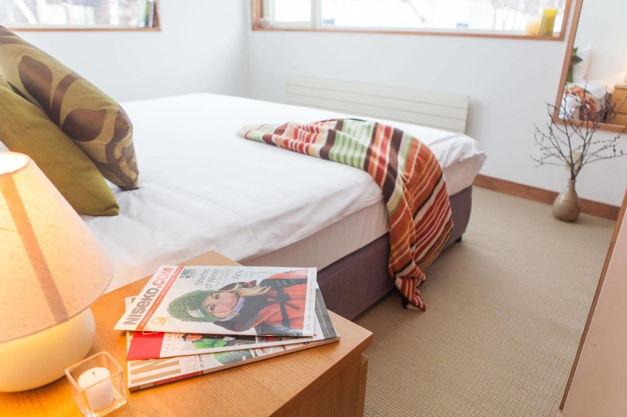 Shirokuma Chalets Hirafu Экстерьер фото